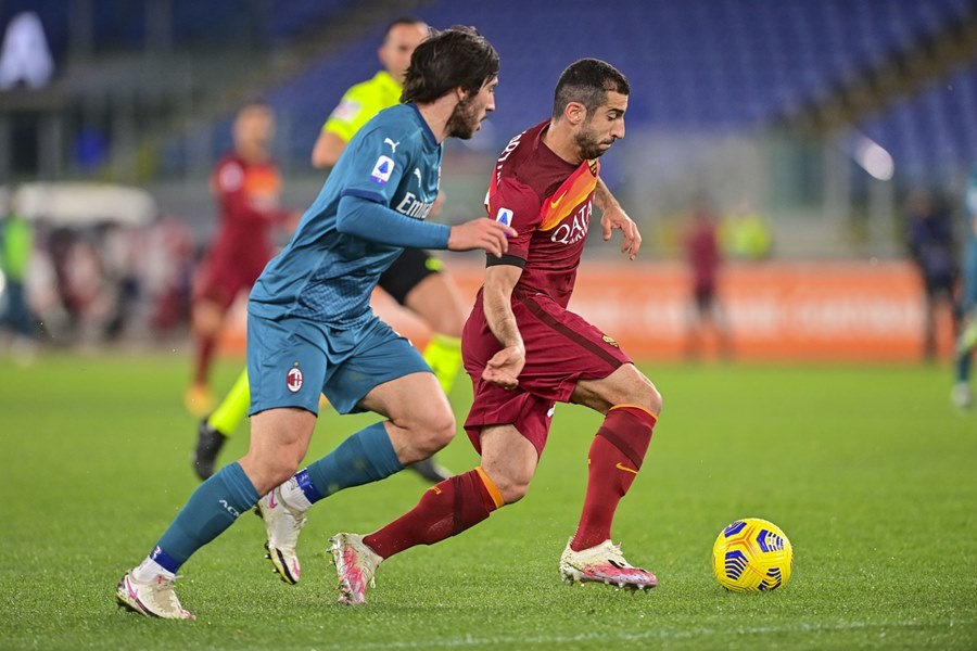 Cuốc so tài giữa Roma vs Milan diễn ra hấp dẫn