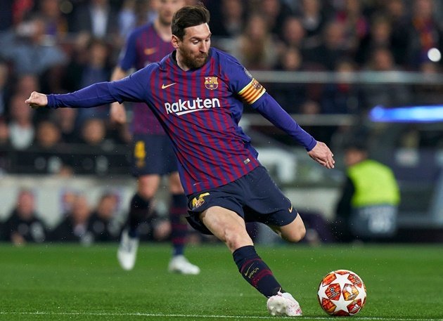 Phong cách chơi bóng đúng với biệt danh của Messi